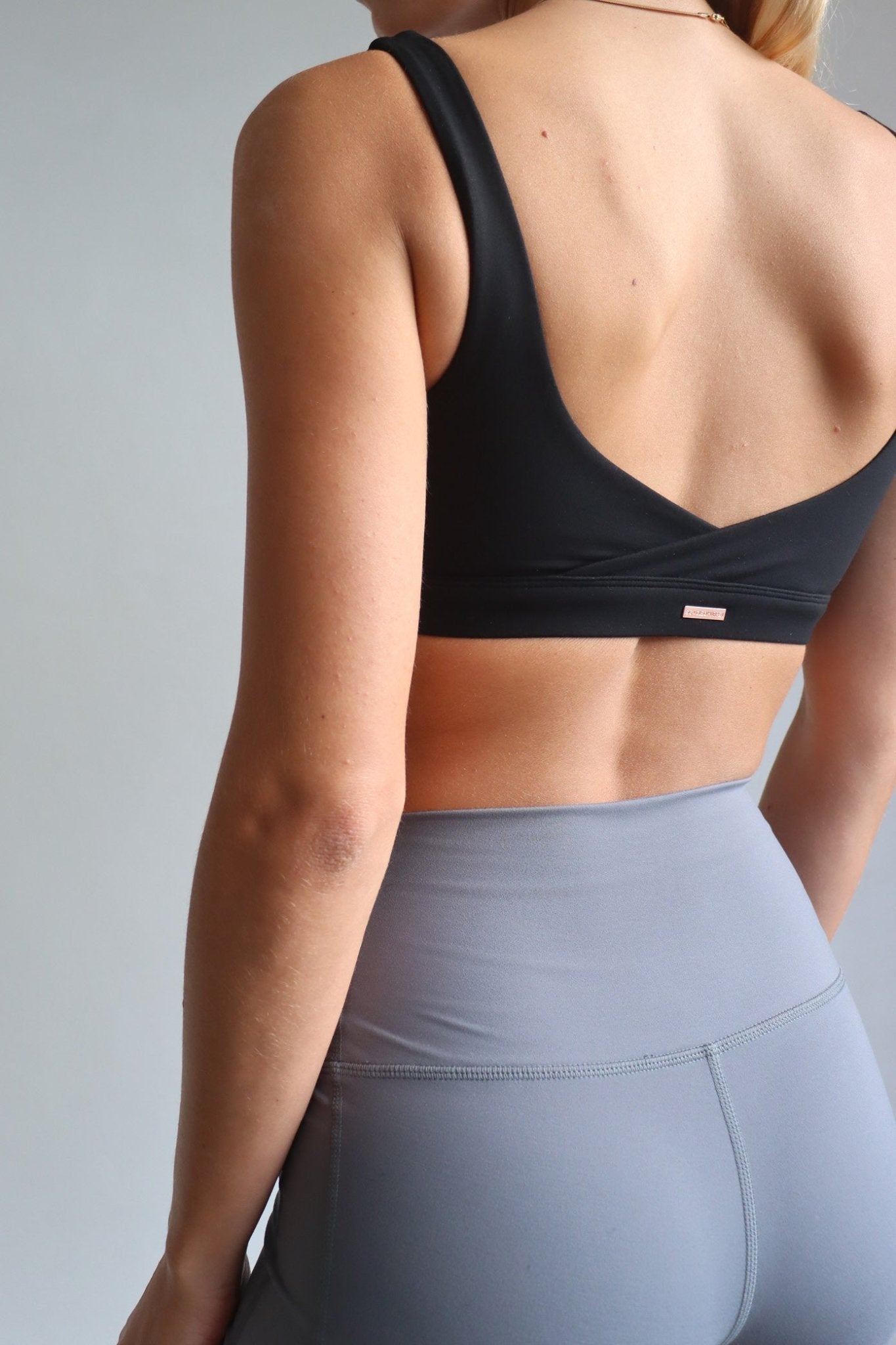 Accelerate Short - Graphite - Cleo Harper