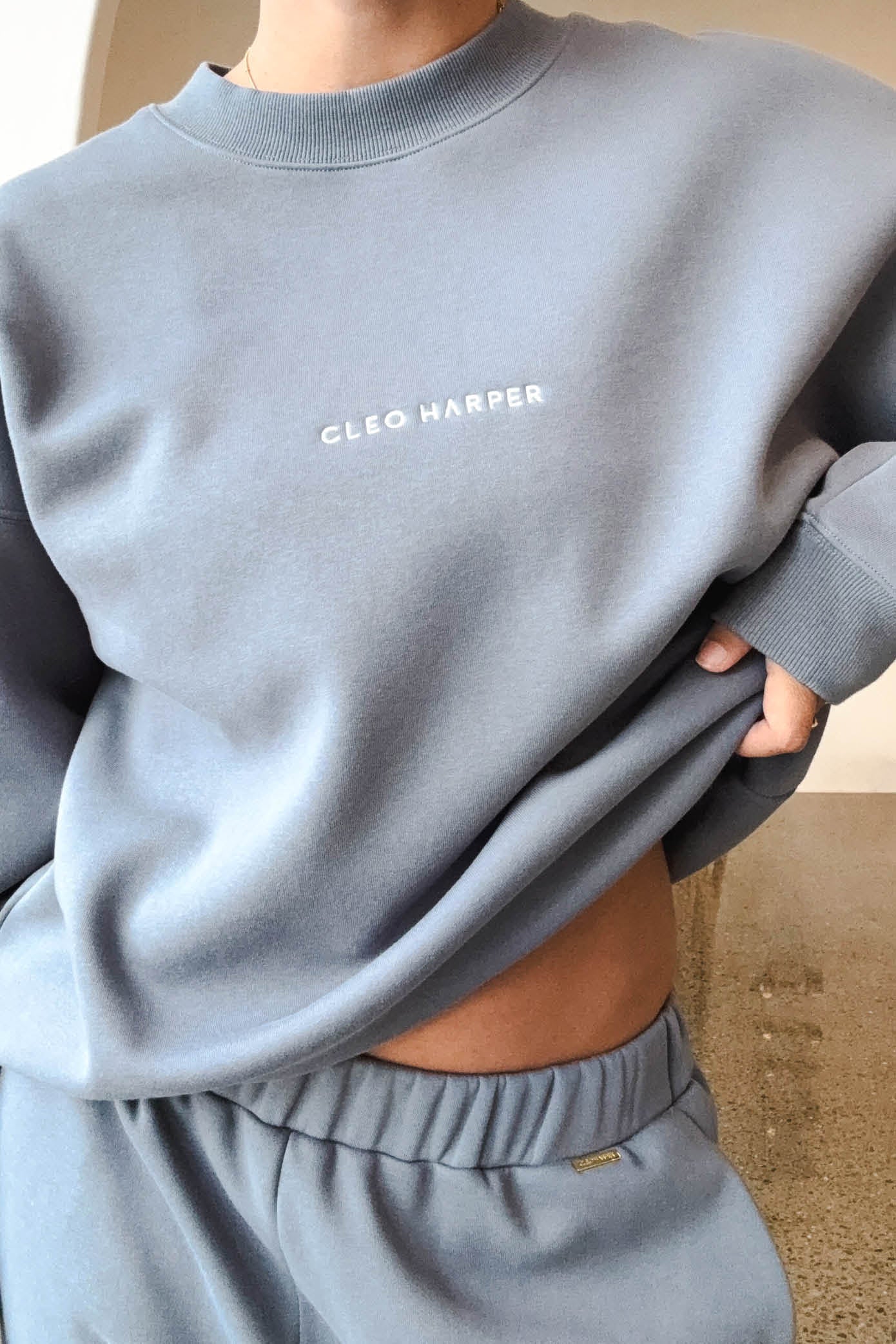 Live In Sweater - Vintage Blue