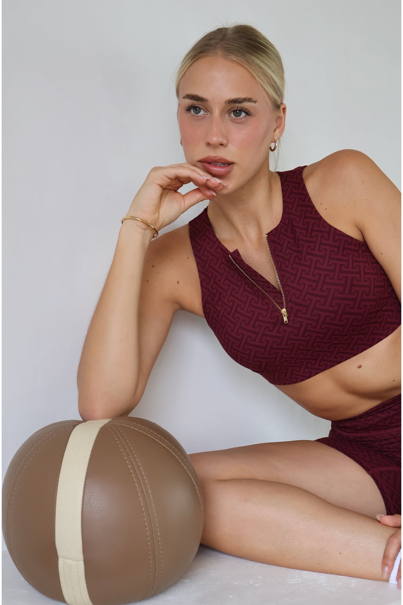 Apex Short 5" - Monogram Burgundy