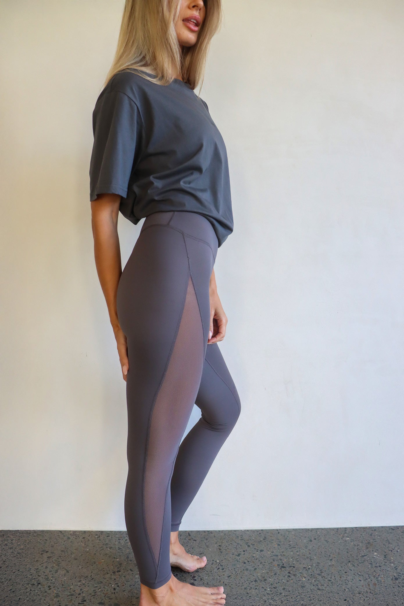 Odyssey Legging - Flint