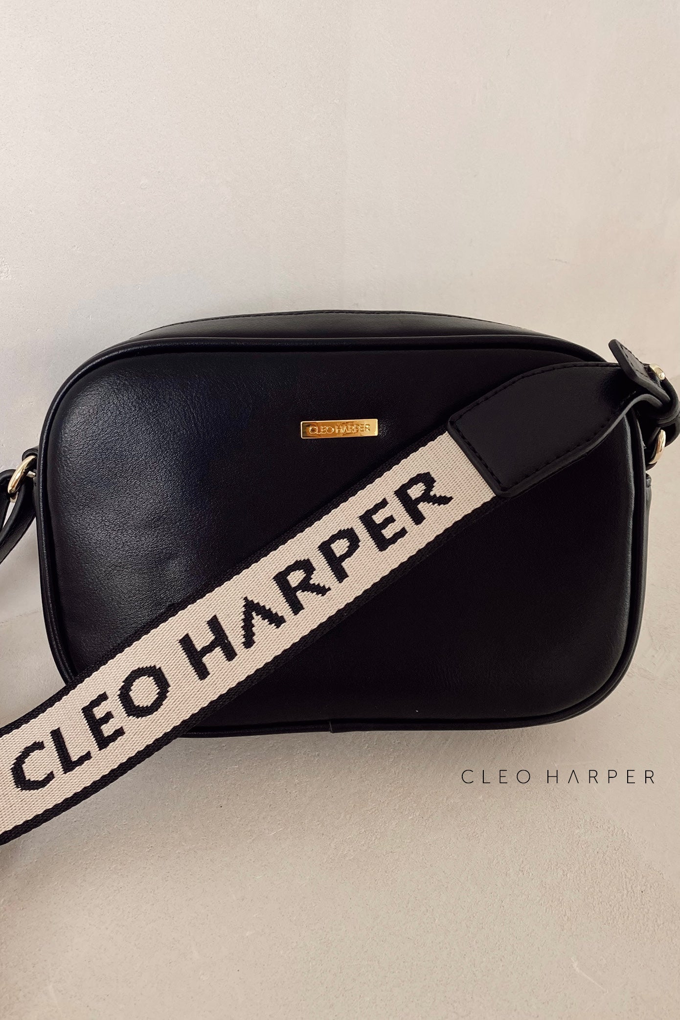 Kate Spade Harper Leather Camera Bag Top Zip Crossbody Black