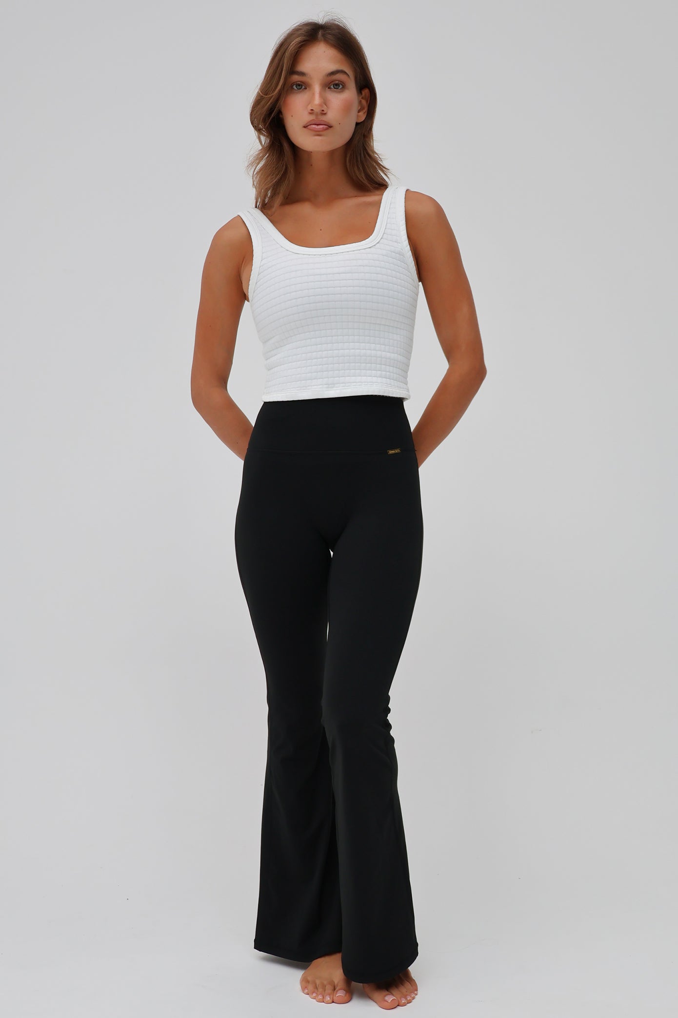 Zenyth Flare - Black