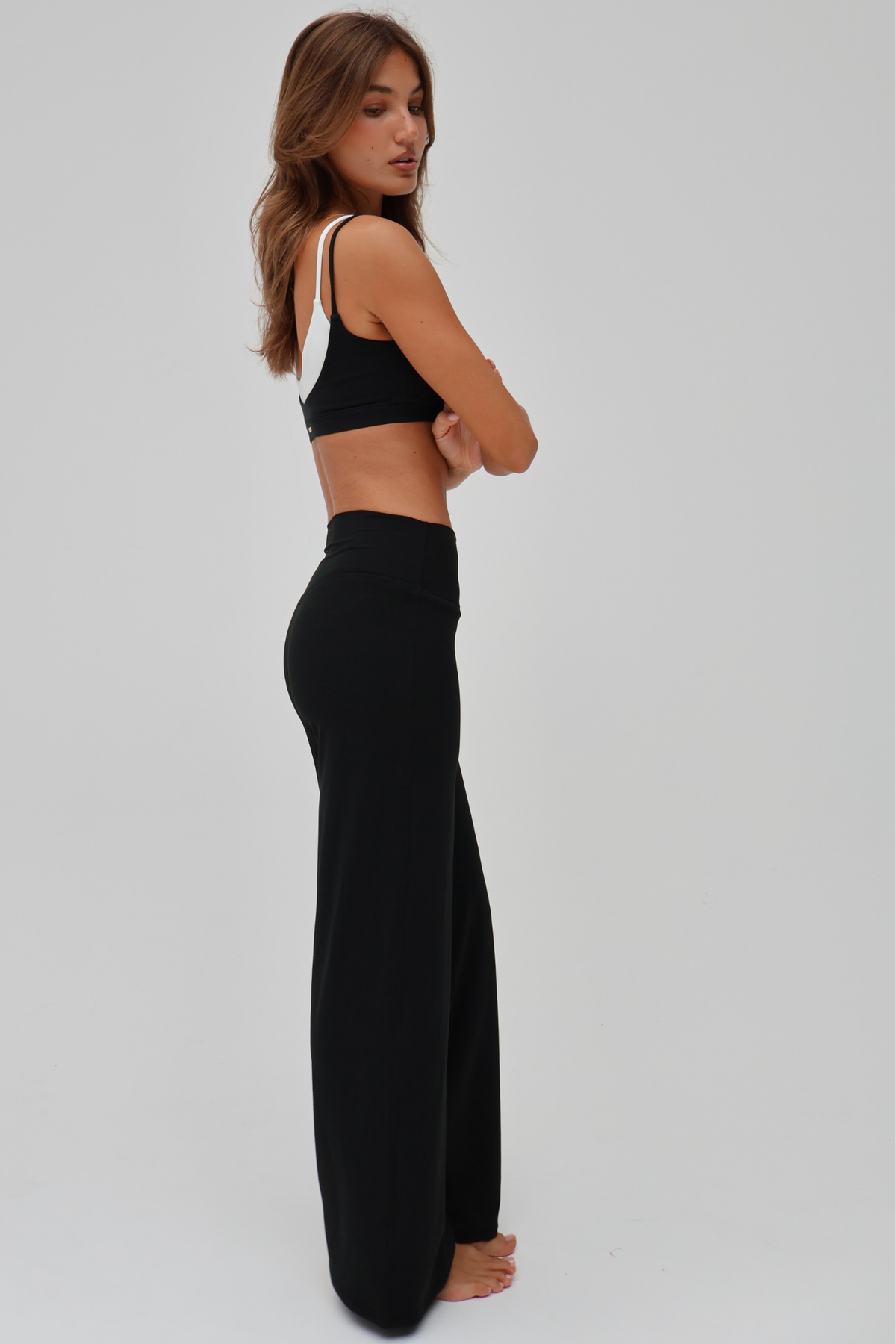 Dallas Bralet - Black White