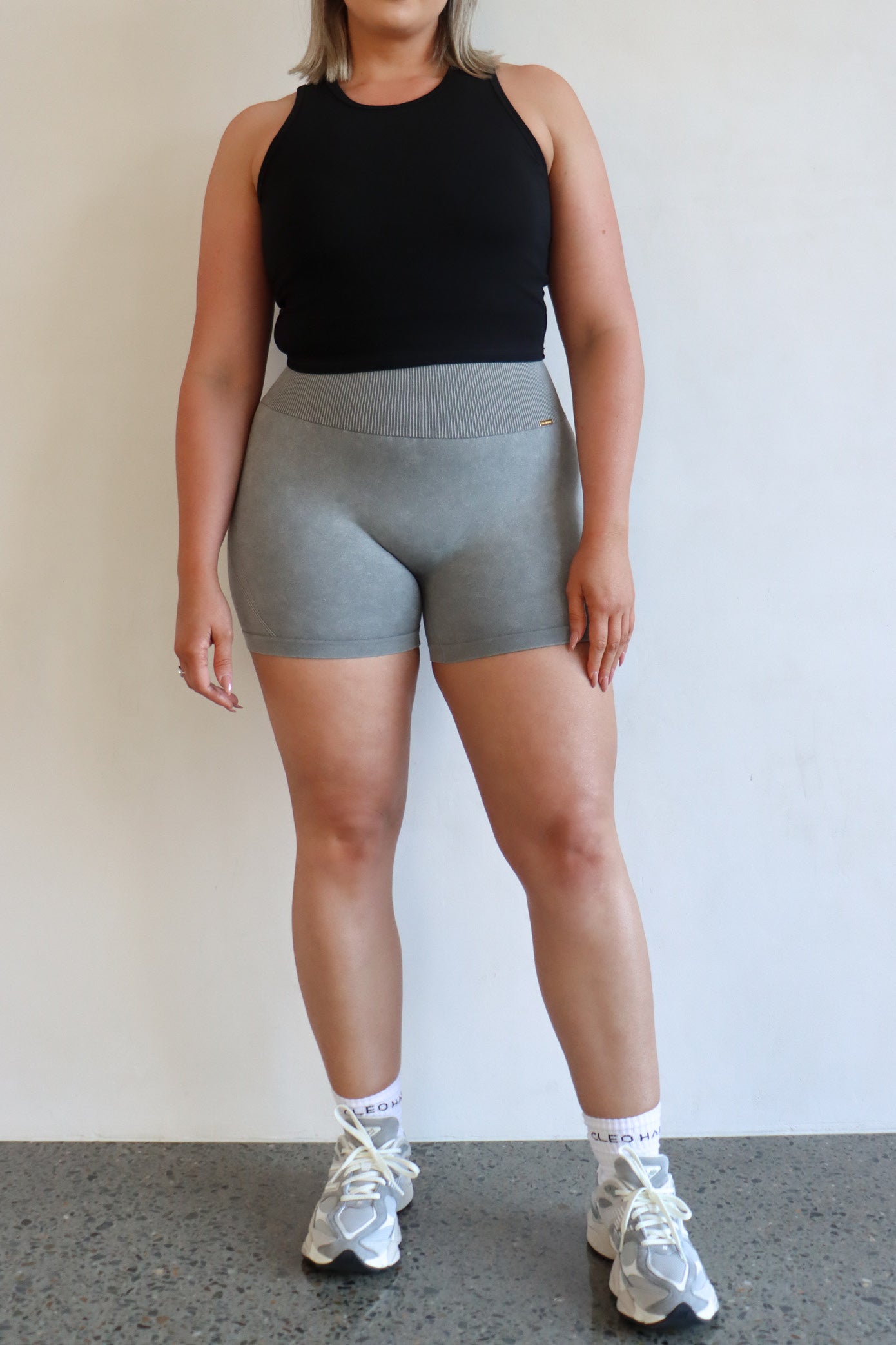 Ember Short - Pebblewash - Cleo Harper