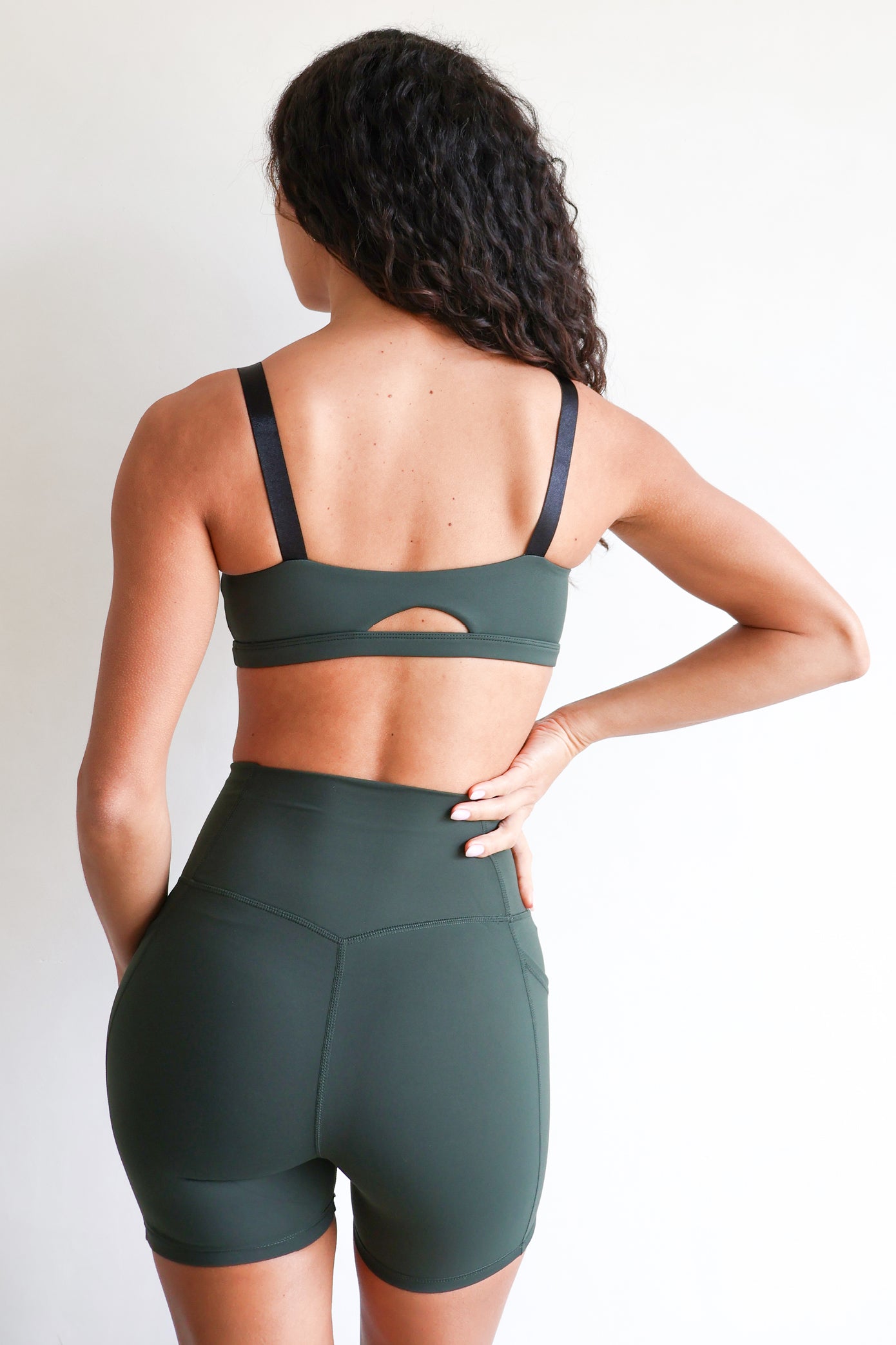 Evolve Short - Forest
