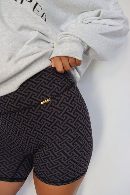 Apex Short 5" - Mono Grey