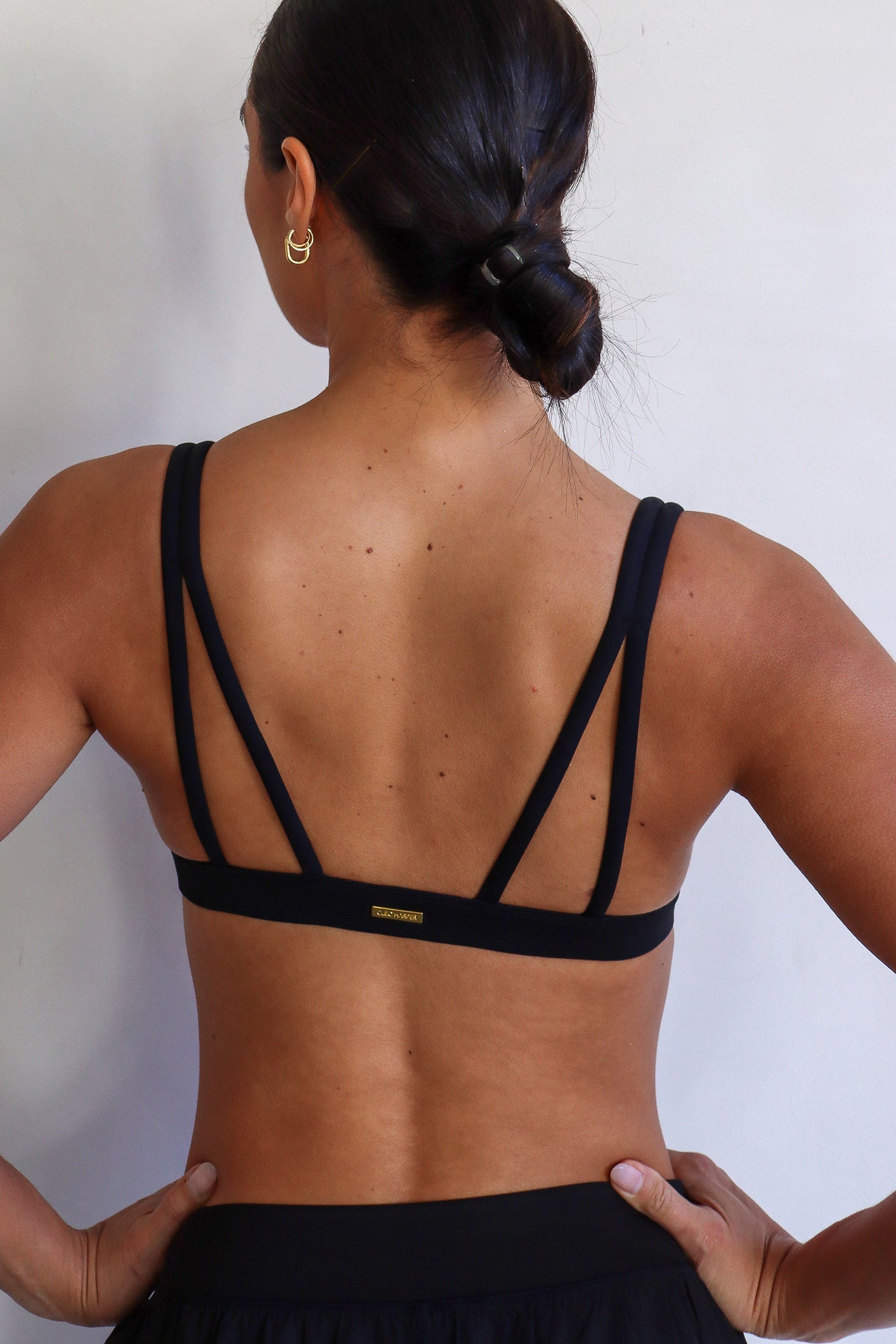 Evie Bralet - Black