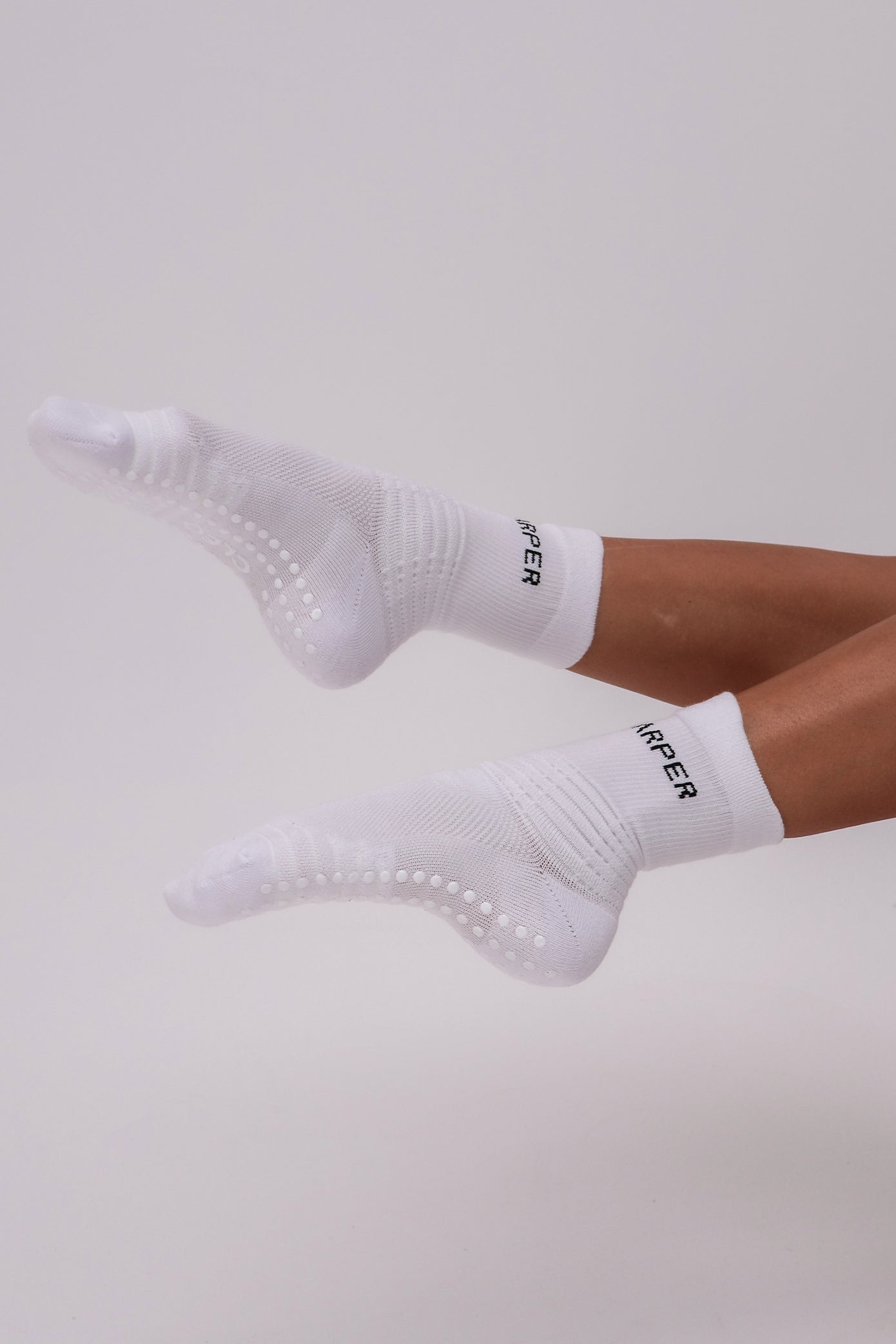 Grip Socks 2 Pack - Crew - Black / White