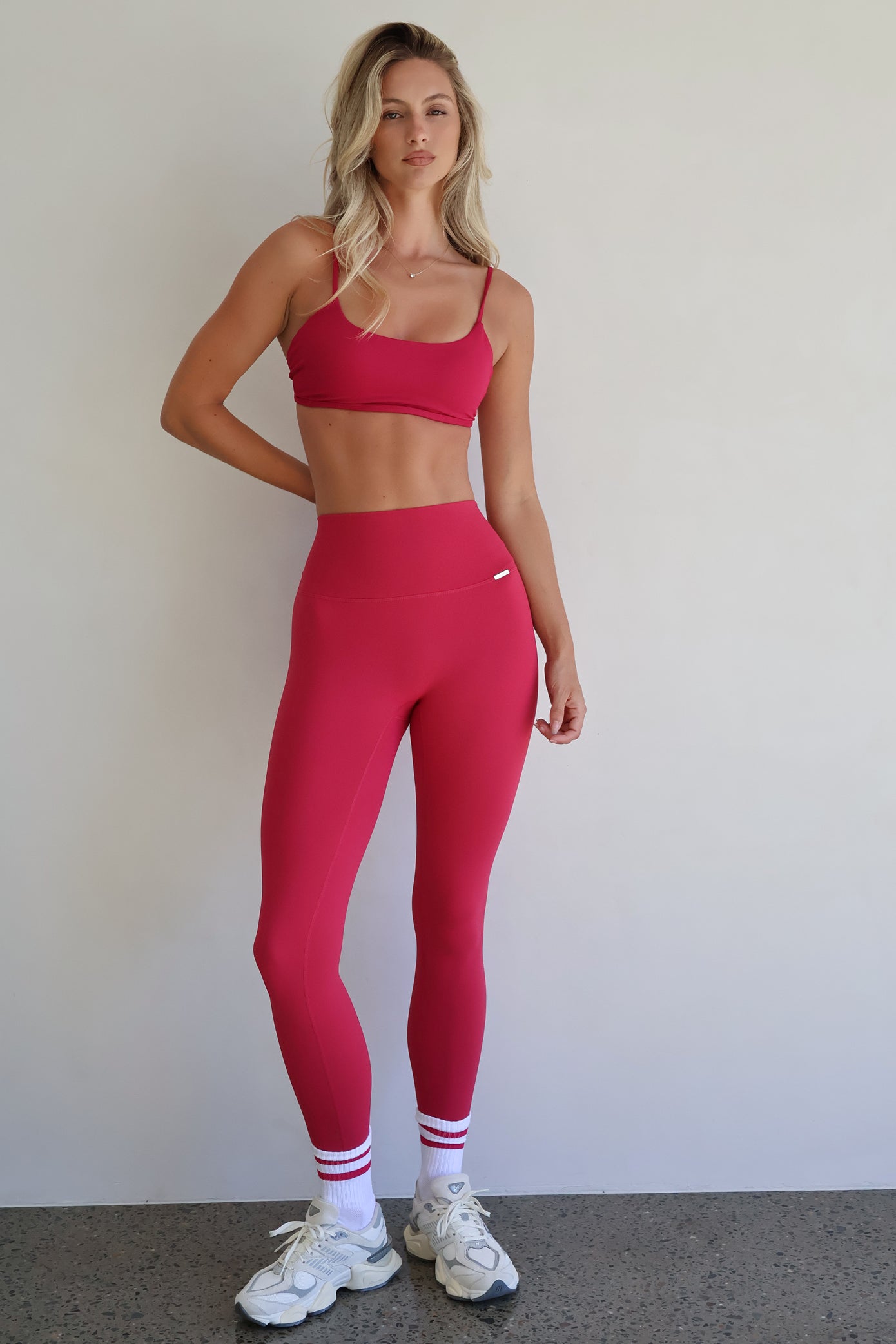 Unity Legging - Cherry