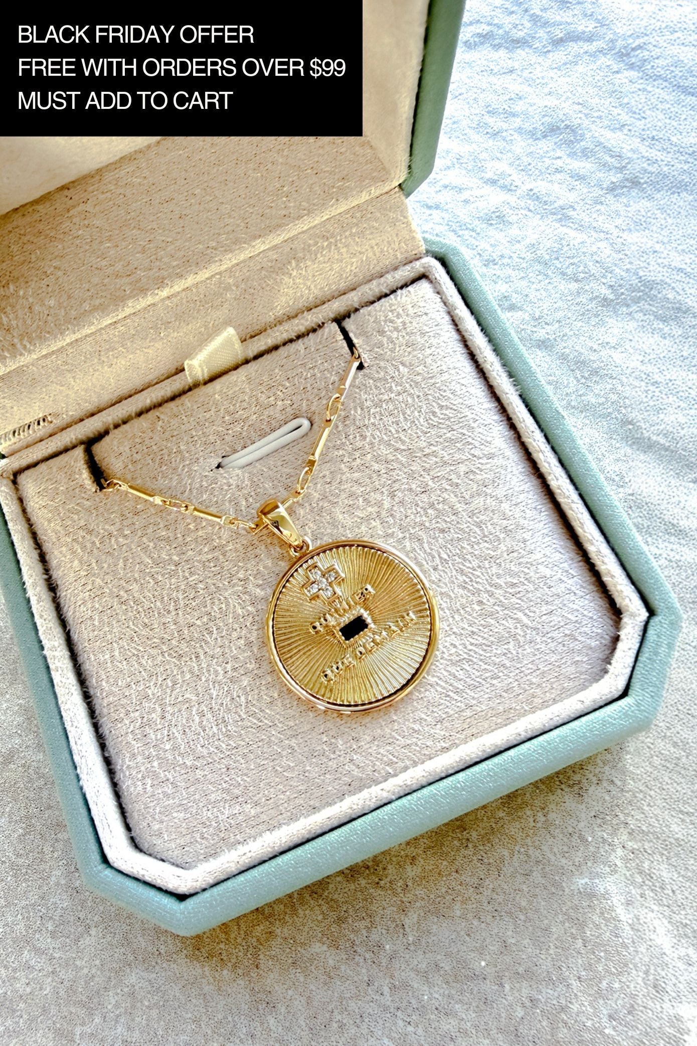 Que Pendant & Necklace - Gold