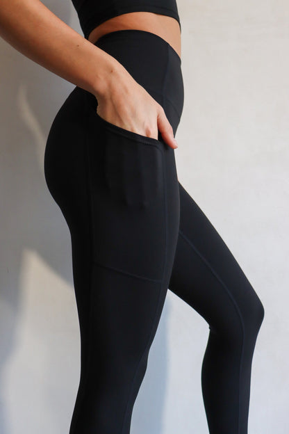 Infinity Legging - Black - Cleo Harper